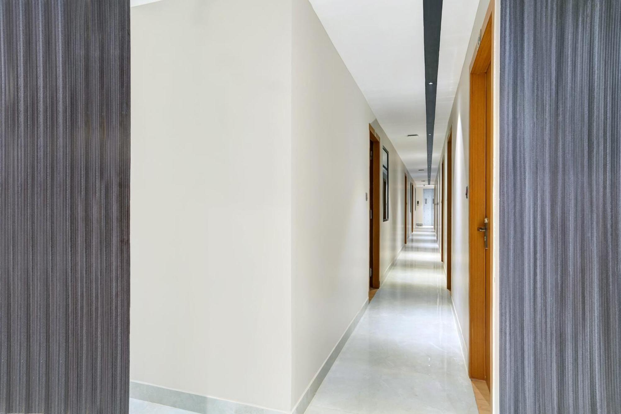 Townhouse Oak Sarusajai Stadium Dispur Kültér fotó