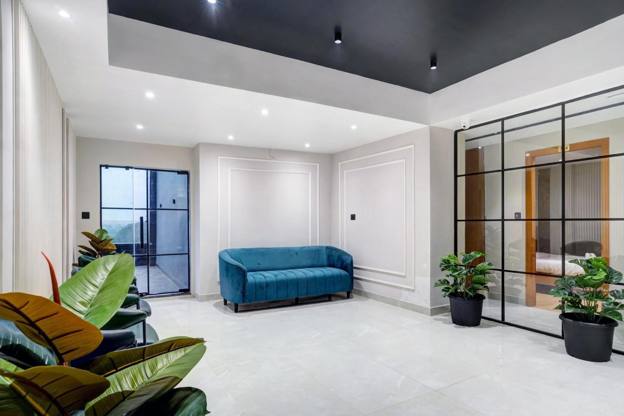 Townhouse Oak Sarusajai Stadium Dispur Kültér fotó