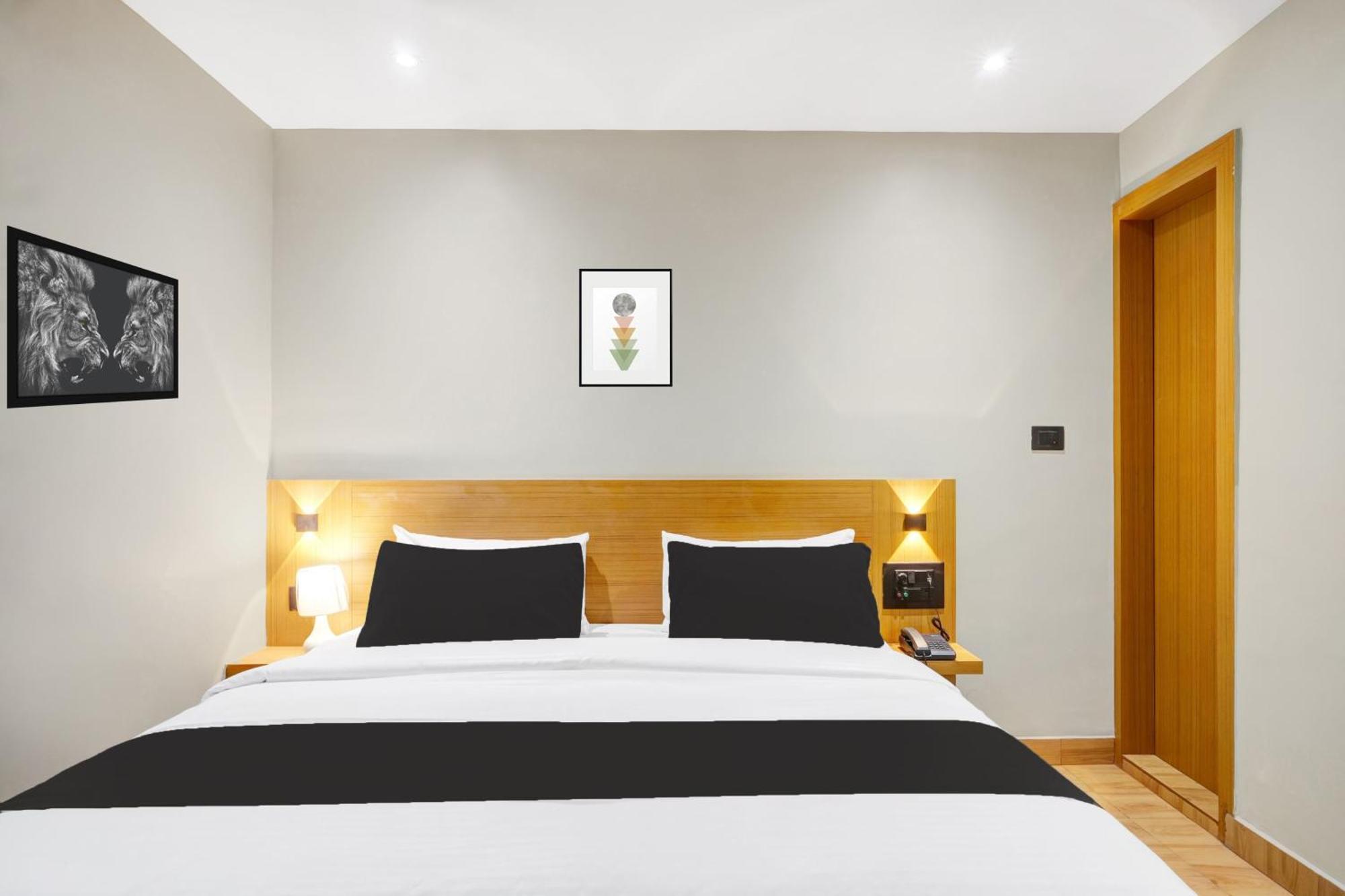 Townhouse Oak Sarusajai Stadium Dispur Kültér fotó